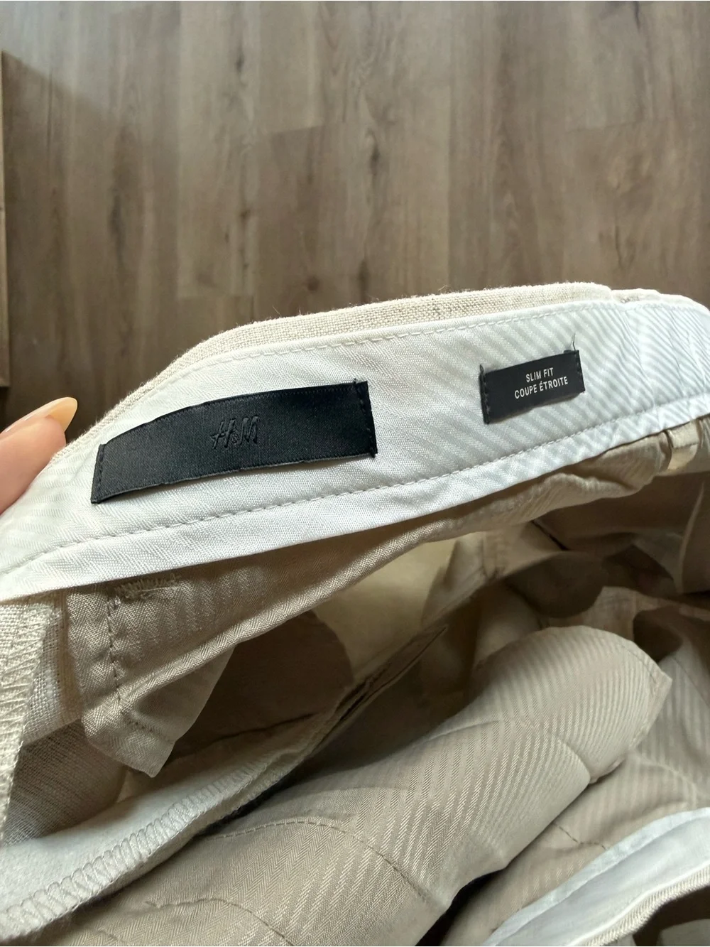 H&M Slim Fit Trousers in Light Beige